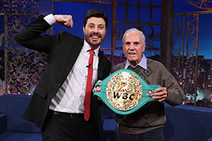 Éder Jofre relembra carreira de pugilista no The Noite desta quarta