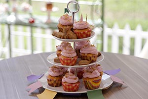 Bolo de Fubá reinventado: Cupcake de Fubá com Limão e Paçoca do Lucas