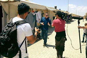 Roberto Cabrini mostra a realidade do maior campo de refugiados sírios da Turquia 