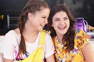 Raissa Chaddad e Lívia Inhudes trocam mensagens de carinho no Instagram