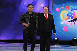 Programa Raul Gil recebe o funkeiro MC Kevin neste sábado