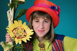 Por onde anda Mayim Bialik, a estrela do seriado Blossom?