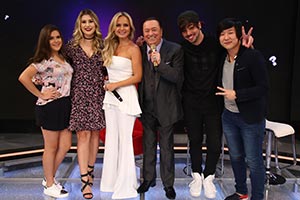 Eliana participa da estreia do "Youtubers Querem Saber" neste sábado