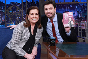 Danilo Gentili recebe a Supernanny Cris Poli no The Noite desta segunda