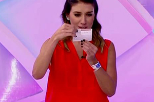 Rebeca fica confusa, mas dá 5 mil para participante com nome difícil