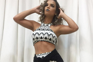 Mari Antunes entra na moda do Top Cropped! Veja modelitos