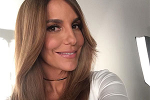 Ivete Sangalo mostra o segredo para se preparar para o Carnaval