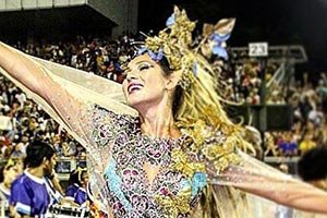 Lívia Andrade aparece maravilhosa e revela sua fantasia de Carnaval