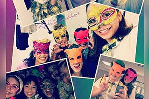 Elenco de Carrossel se diverte junto no carnaval