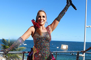 Enquete: Ivete Sangalo é a musa do SBT Folia 2017