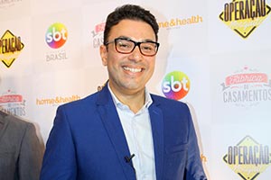 Filho do cabeleireiro Jassa faz milagres no Fábrica de Casamentos