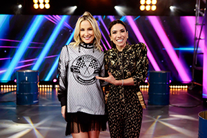 Claudia Leitte fala sobre carreira internacional no Máquina da Fama 