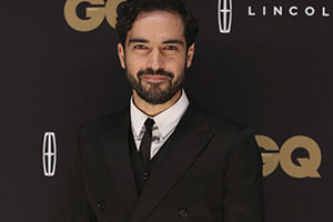 Filho de Alfonso Herrera encanta artistas na web
