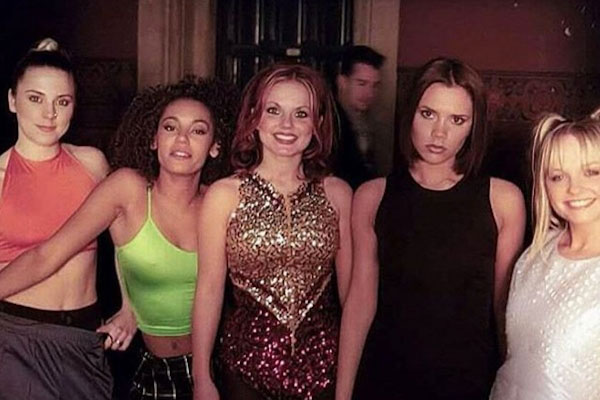 21 anos de Wannabe! Famosos cantam hit das Spice Girls para celebrar a data