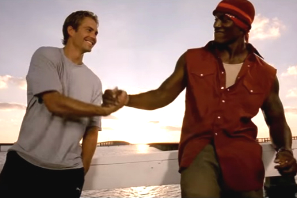 Homenagem a Paul Walker supera ´Gangnam Style´ e se torna o vídeo mais visto do Youtube