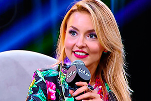 SBT Live: Angelique Boyer participa de transmissão ao vivo 