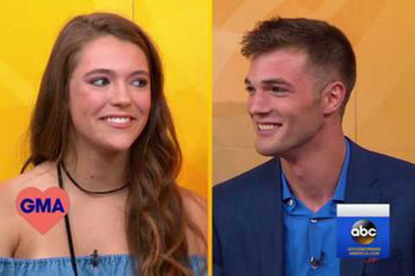 Casal que se conhece no Tinder se encontra pela primeira vez em programa de TV