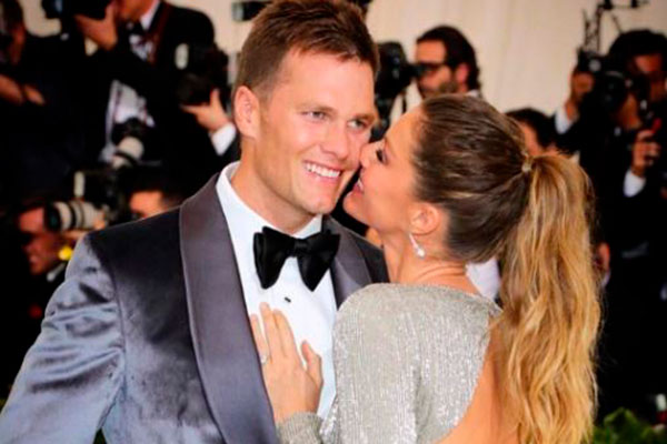 Tom Brady completa 40 anos e ganha declaração de Gisele Bündchen 