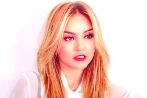Angelique Boyer posta foto de cara lavada e surpreende os seguidores