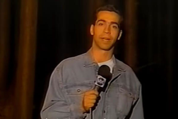 Você sabia? Cesar Tralli já foi repórter do SBT nos anos 90