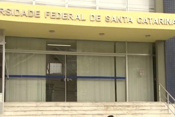 Suspeitos De Envolvimento Em Esquema Que Desviou Verba Na Universidade Federal De Santa Catarina