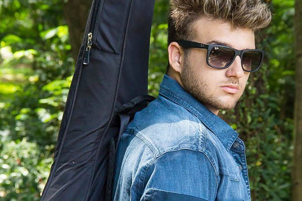 Nicholas Torres faz suspense para os fãs com novo projeto