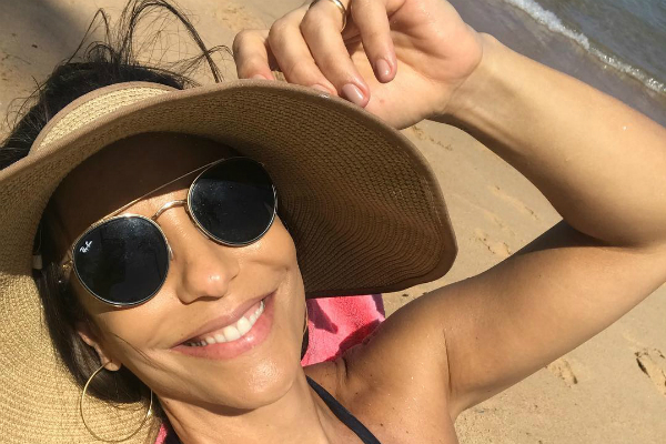 Ivete Sangalo dança hit ´À Vontade´ e mostra barriguinha de grávida