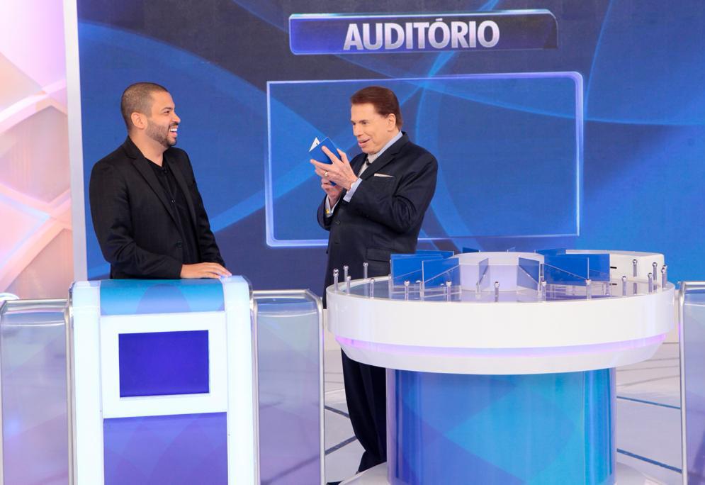 Silvio Santos se diverte no 'Jogo dos Pontinhos' - Confira as