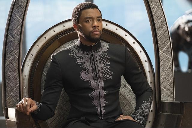 Chadwick Boseman no papel de T'Challa, o Pantera Negra