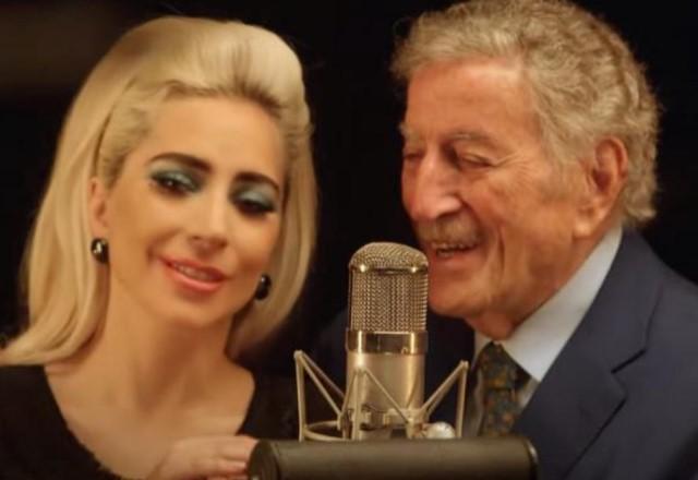 Lady Gaga e Tony Bennett no clipe de I Get a Kick Out of You