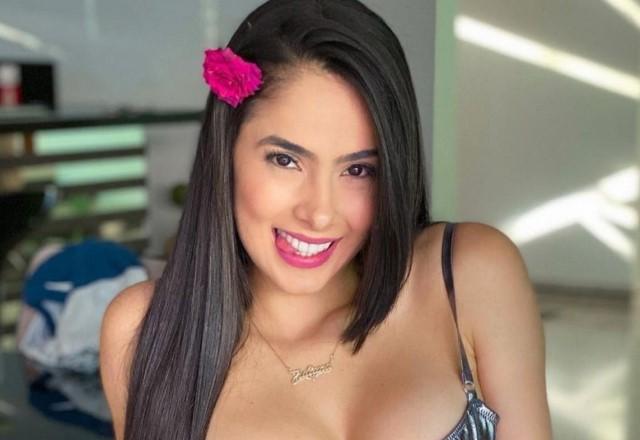 Juliana Caetano em foto do Instagram