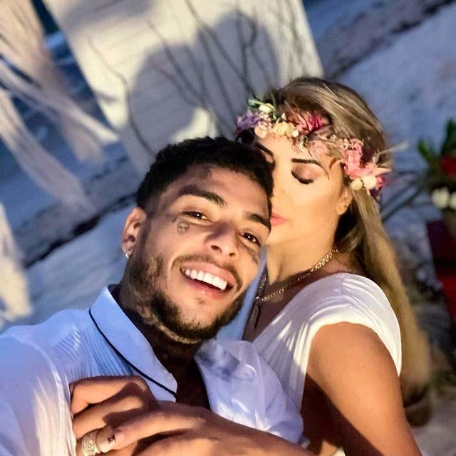 Kevin e Deolane em um registro do casamento (Reprodução/Instagram)