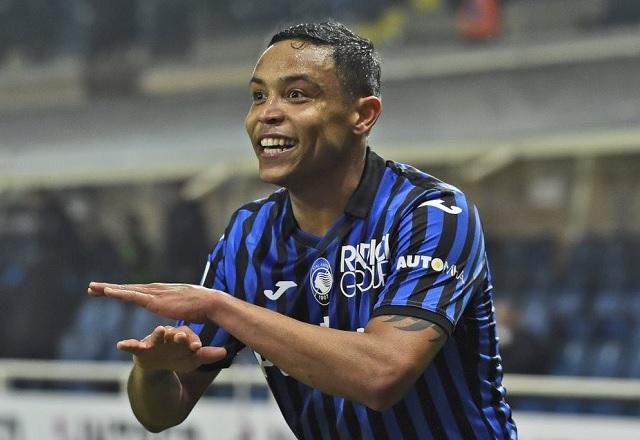 Atacante Muriel, da Atalanta, comemorando gol