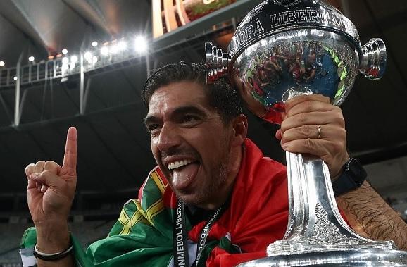 Palmeiras de Abel Ferreira bicampeão brasileiro de futebol