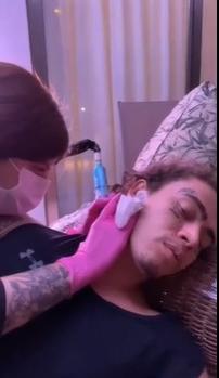 Whindersson Nunes faz novas tatuagens no rosto e no pescoço, com desenhos  de onça e em homenagem ao Nordeste - Jornal O Globo