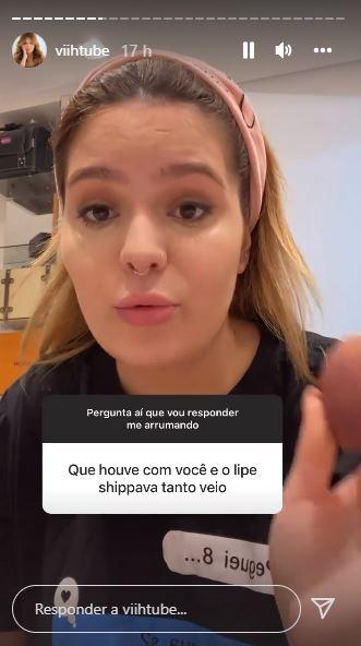 Viih Tube respondendo perguntas no stories do Instagram.