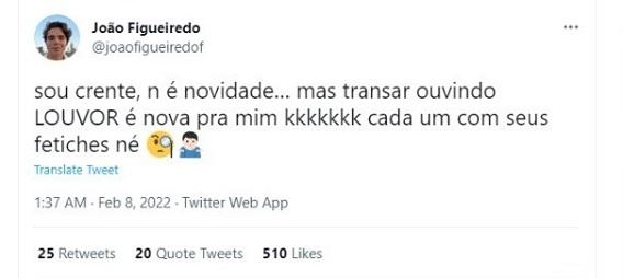 print do tweet de João Figueiredo falando sobre ouvir louvores na hora do sexo.