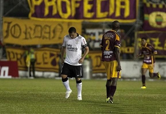 Corinthians foi o primeiro brasileiro a cair na pré-Libertadores
