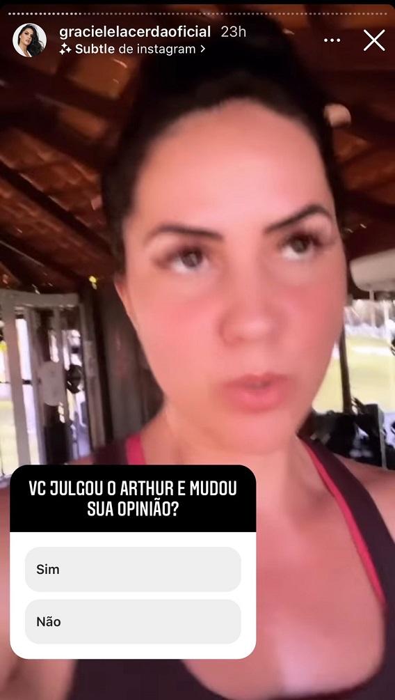 foto do stories de graciele e mostra enquente que ela fez sobre a mudança de arthur aguiar