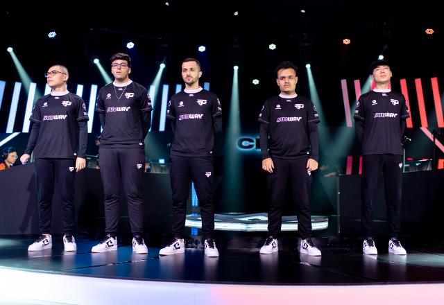 Fotos dos jogadores da paiN Gaming, que já está classificada para a final do CBLOL