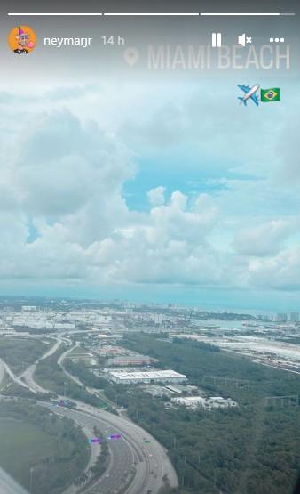 Neymar avião