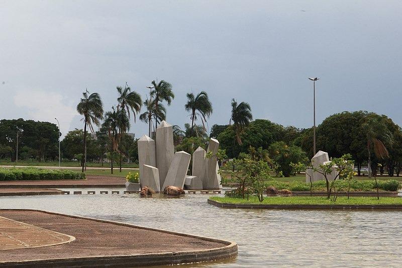 Praça dos Cristais