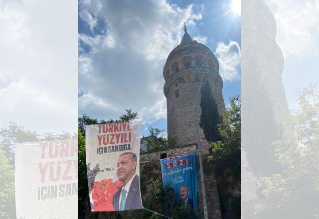 Banners de campanhas espalhados pro Istambul 