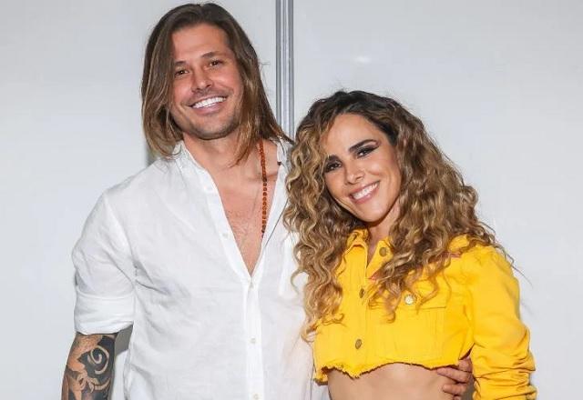 Wanessa Camargo e Dado Dolabella sorriem para a foto abraçados