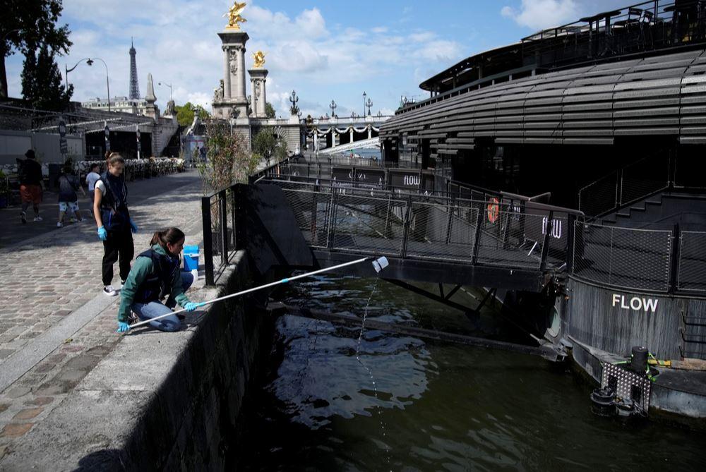 Qualidade da água do rio Sena, em Paris, obriga a cancelar prova teste de  natação para os Jogos Olímpicos