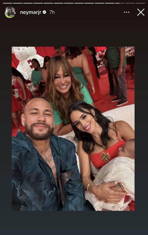 Neymar e Bruna Biancardi no Natal