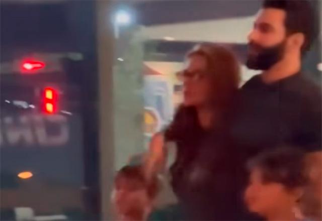 Gusttavo Lima, Andressa Suíta e filhos no cinema