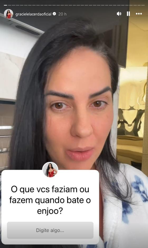 Printscreen de um story de Graciele Lacerda olhando para a câmera enquanto fala; no canto inferior, um card que convida os seguidores a responderem a pergunta o que faziam ou fazem quando bate o enjoo