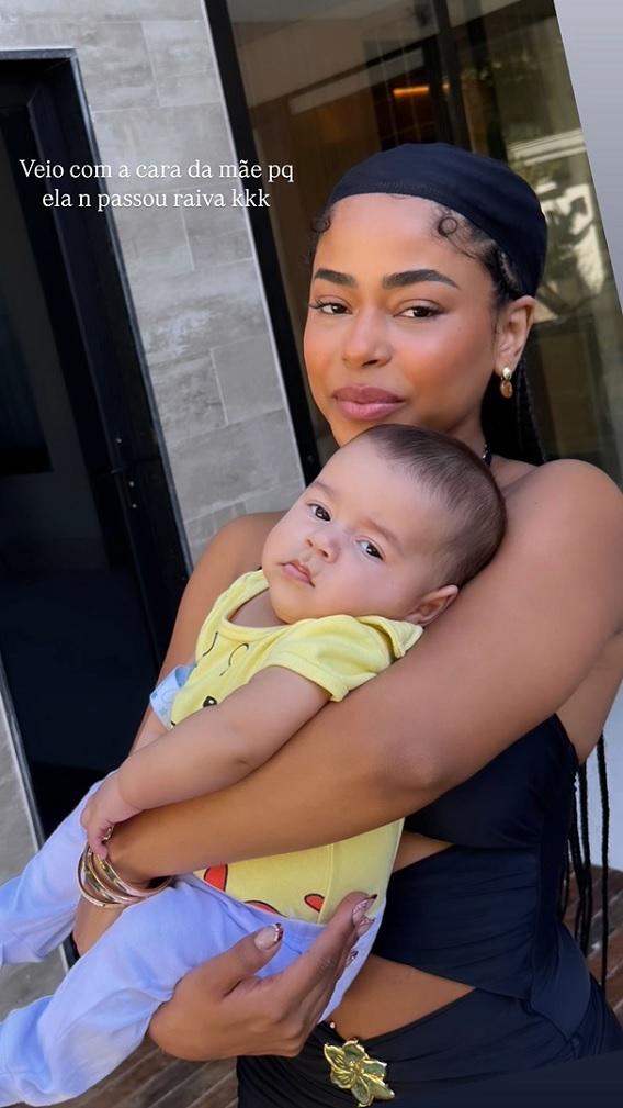 Lorena Maria com o filho, Rás