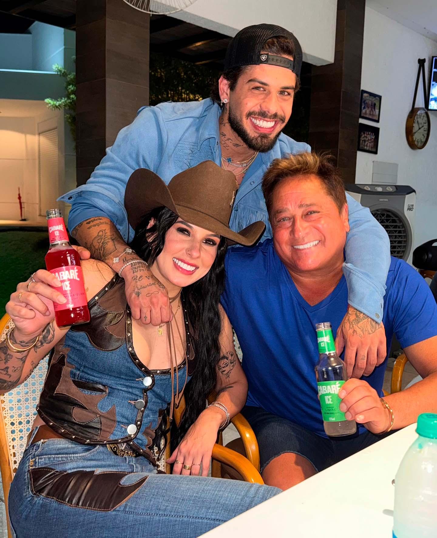 Ana Castela conhece Leonardo em Goiânia 